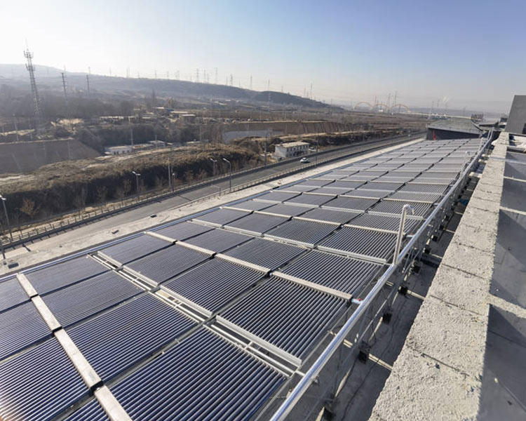 澳门太阳集团6138公司浅析，楼顶太阳能热水器的安装方法和注意事项